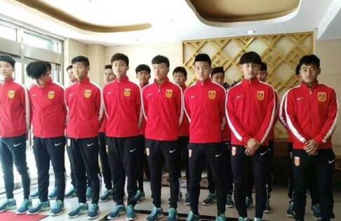 导演蔡尚君现场介绍，这是一部“极致情感”的故事。