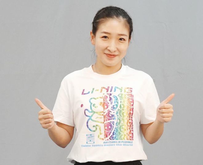 格伦·克洛斯、莎拉·保罗森、泰亚娜·泰勒、金·卡戴珊、妮... 法鲨归来！