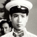 《神迹》将于11月上映 弗洛伦丝·皮尤置身墓地中 2022-08-31 《神迹》根据艾玛·多诺霍撰写的同名小说改编，由塞巴斯蒂安·莱里奥（《普通女人》）执导，爱丽丝·伯奇、艾玛·多诺霍、塞巴斯蒂安·莱里奥联合操刀剧本，弗洛伦丝·皮尤、汤姆·伯克、尼芙·阿尔格 、伊莲·卡 《古迹卫士》曝片场照 博内威利戎装携妻亮相 2013-06-19 由乔治·克鲁尼自编自导自演的二战影片《古迹卫士》正在剑桥的帝国战争博物馆热拍，日前影片对外曝光了一批片场照，曾在《唐顿庄园》中饰演老爷的休·博内威利身着军装加入到正在拍摄的剧组中，他的妻子露露·埃文 《神迹》爱尔兰开机 弗洛伦丝·皮尤晒首张片场照 2021-08-10 8月10日，据外媒报道，由塞巴斯蒂安·莱里奥执导的新片《神迹》已于爱尔兰开机，主演弗洛伦丝·皮尤晒出了首张片场照。