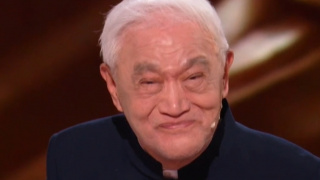 为二人作媒的黎晓灵、张文慈和黎燕珊盛装赴会，曾传不和的「恩师」刘德华则没有出席婚宴。